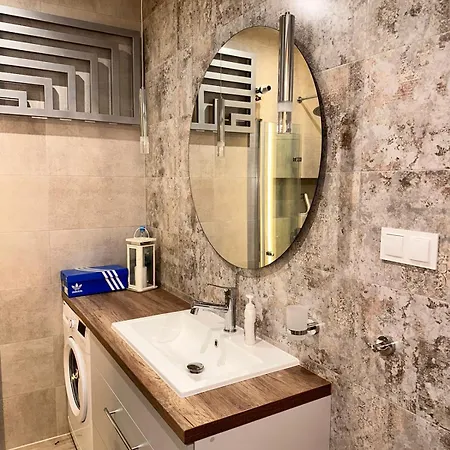 Edi Apartment